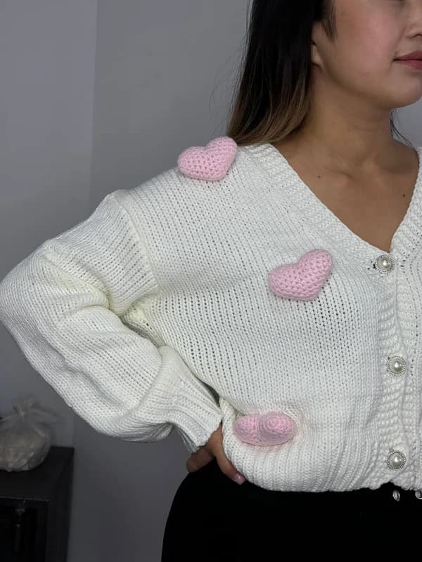 knitted cardigan,