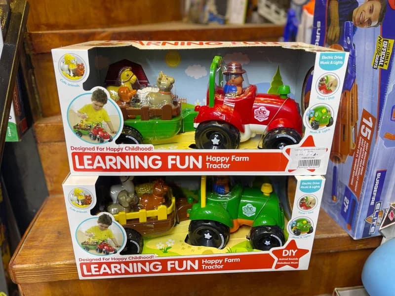 Tractor with domestic animals LEARNING FUN