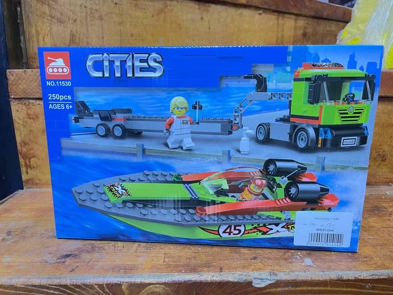 Конструктор LEGO City 60254 Транспортировщик катеров