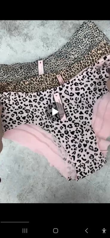 Розовый леопард