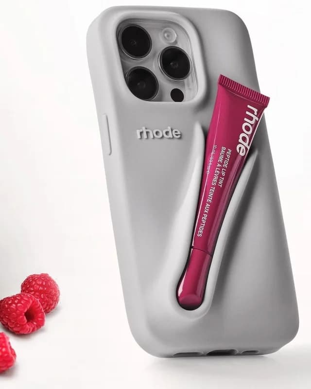 Чехлы с помадой Rhodes